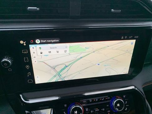 New 2026 GMC Sierra 2500 AT4 w/ AT4 Premium Plus Package image 22