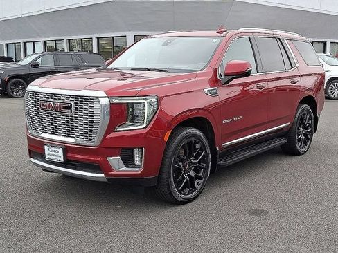 Used 2022 GMC Yukon Denali AWD/4WD image 7