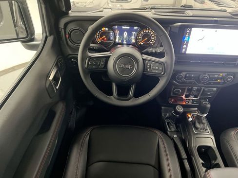 New 2026 Jeep Wrangler Unlimited Rubicon AWD/4WD image 19