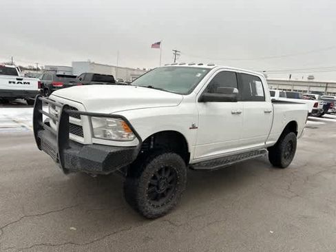 Used 2018 RAM 2500 SLT image 11