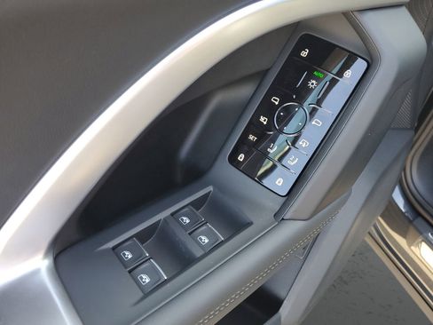 New 2025 Audi Q5 Premium image 22