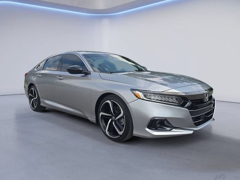 Used 2022 Honda Accord Sport image 8