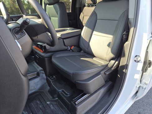 New 2026 GMC Sierra 2500 Pro w/ Convenience Package AWD/4WD image 29