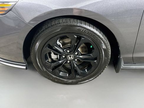 Used 2025 Honda Accord SE image 8