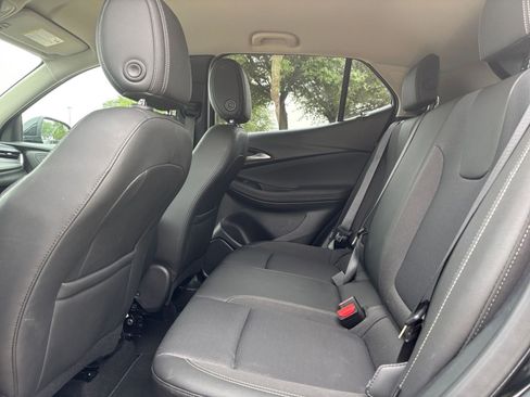 Used 2025 Buick Encore GX Preferred image 25