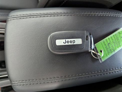 New 2026 Jeep Compass Limited image 27