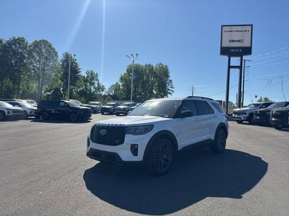 Used 2025 Ford Explorer ST w/ Sun And Sound Package