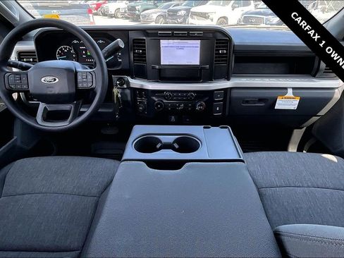 Used 2024 Ford F250 XL w/ XL Chrome Package image 8