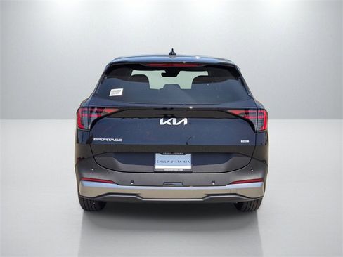 New 2026 Kia Sportage LX image 5