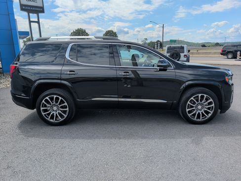 Used 2021 GMC Acadia Denali w/ LPO, Floor Liner Package AWD/4WD image 2