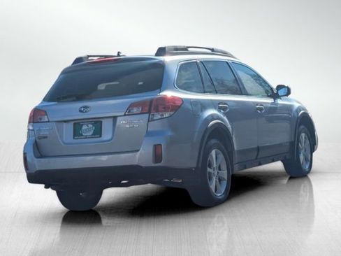 Used 2013 Subaru Outback 3.6R Limited image 4