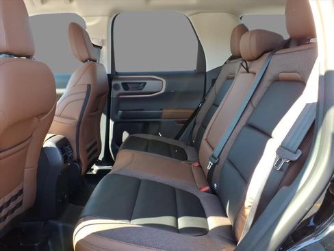 New 2025 Ford Bronco Sport Outer Banks w/ Sasquatch Outer Banks Package AWD/4WD image 4