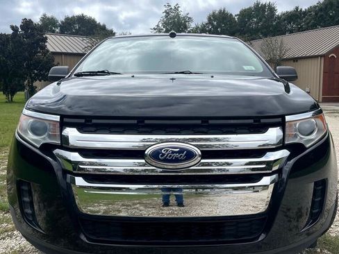 Used 2013 Ford Edge SE image 2