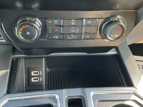 Used 2019 Ford F150 XLT w/ Equipment Group 302A Luxury image 32