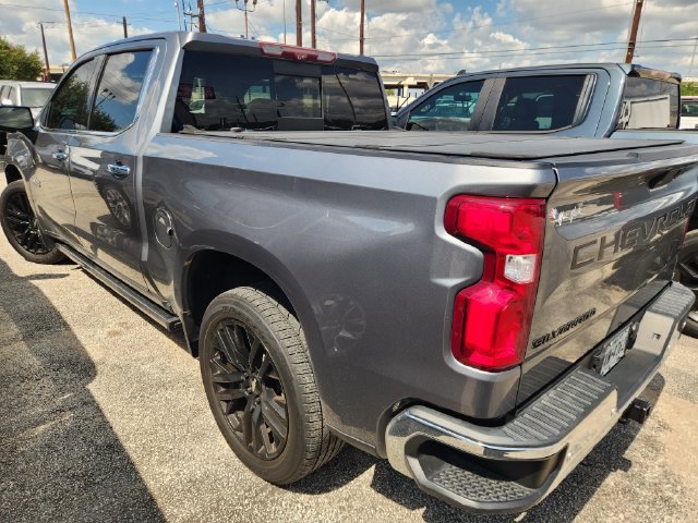 Used 2020 Chevrolet Silverado 1500 LTZ w/ LTZ Texas Edition RWD image 3