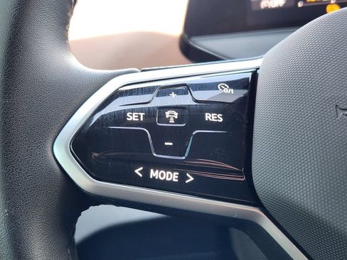 Certified 2023 Volkswagen ID.4 Pro AWD/4WD image 21