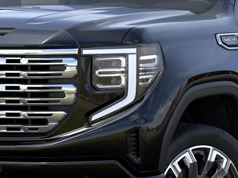 New 2026 GMC Sierra 1500 Denali w/ Denali Reserve Package AWD/4WD image 10
