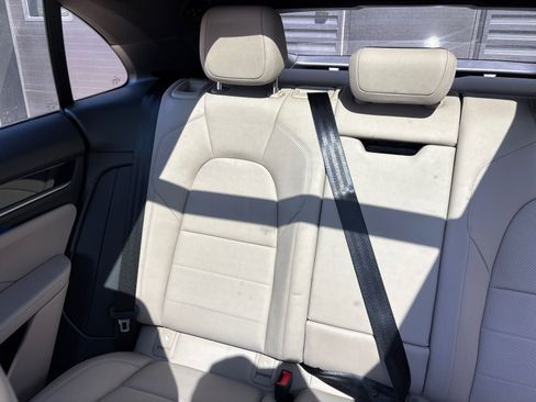 Used 2025 Porsche Macan Electric RWD image 33