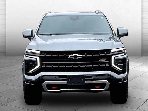 New 2026 Chevrolet Suburban Z71 w/ Comfort Package image 12