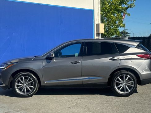 Used 2023 Acura RDX FWD w/ Technology Package image 6