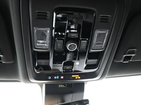 New 2026 GMC Yukon XL Elevation w/ Elevation Premium Package image 16