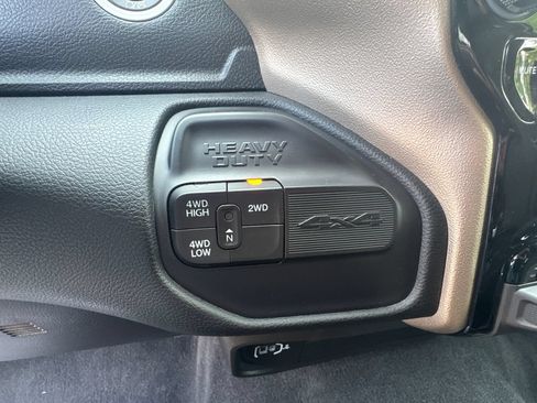 Used 2024 RAM 2500 Laramie w/ Safety Group AWD/4WD image 14