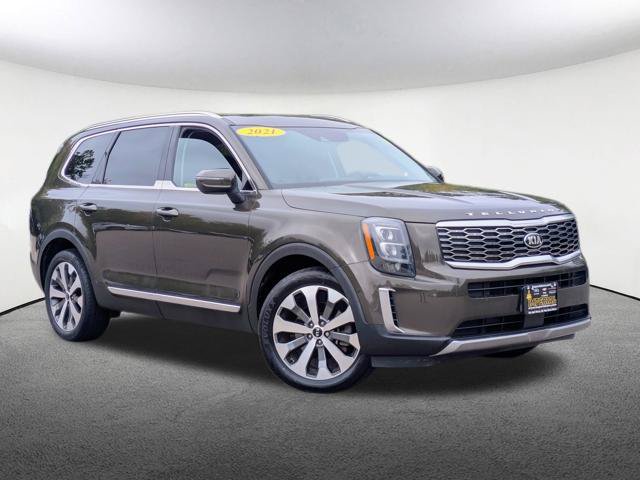 Used 2021 Kia Telluride EX w/ EX Premium Package FWD image 2
