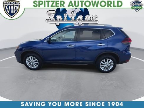 Used 2018 Nissan Rogue SV image 6