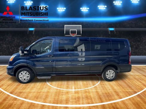 Used 2021 Ford Transit 350 XLT image 5