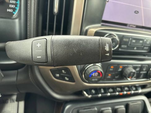 Used 2017 GMC Sierra 1500 Denali AWD/4WD image 34