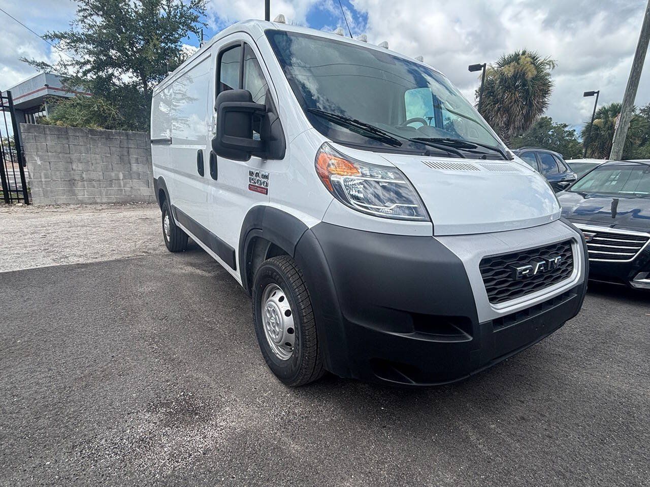 Used 2019 RAM ProMaster 1500 FWD image 2