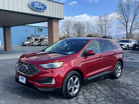 Used 2022 Ford Edge SEL w/ Convenience Package image 2