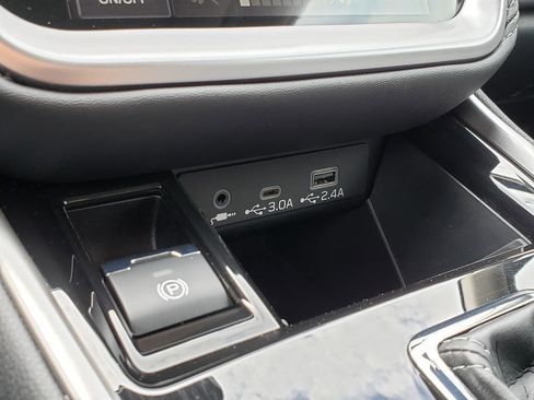 Used 2024 Subaru Outback Touring w/ Popular Package #2 image 24