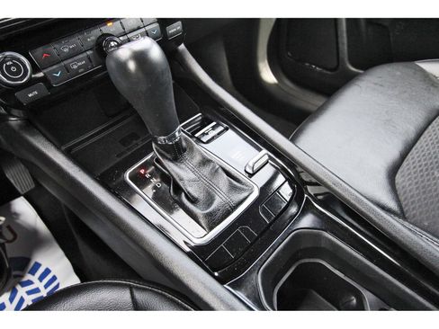 Used 2023 Jeep Compass Latitude w/ Convenience Group AWD/4WD image 30
