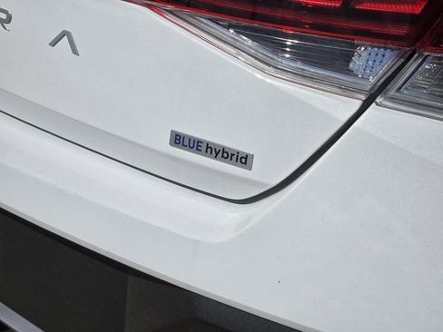 New 2026 Hyundai Elantra Blue FWD image 5