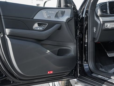 New 2025 Mercedes-Benz GLE 63 AMG S image 40