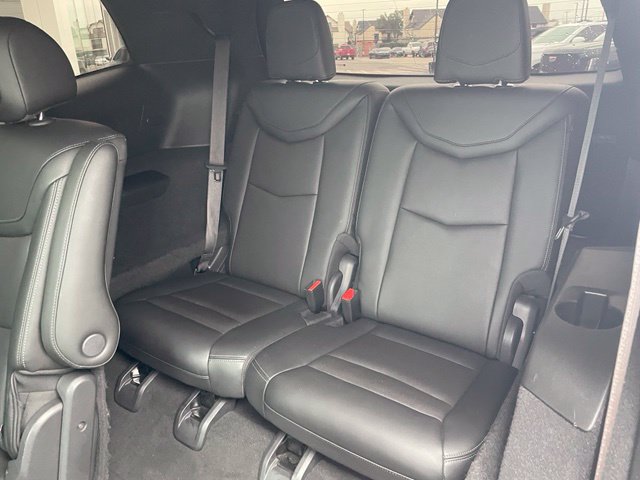 Used 2022 Cadillac XT6 Premium Luxury w/ Technology Package FWD image 35