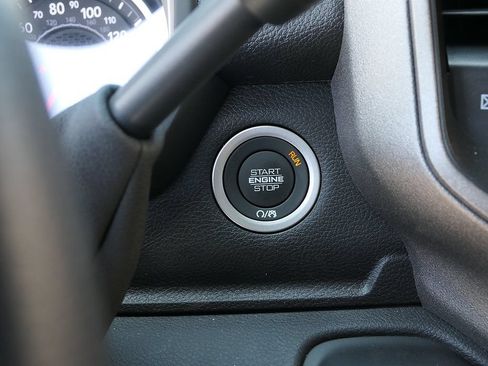 New 2026 RAM 2500 Tradesman AWD/4WD image 18