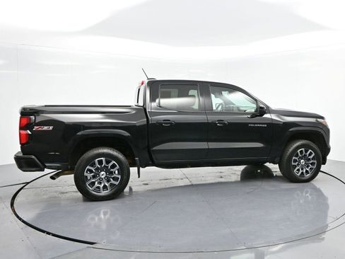 Used 2023 Chevrolet Colorado Z71 w/ Z71 Convenience Package 2 image 8