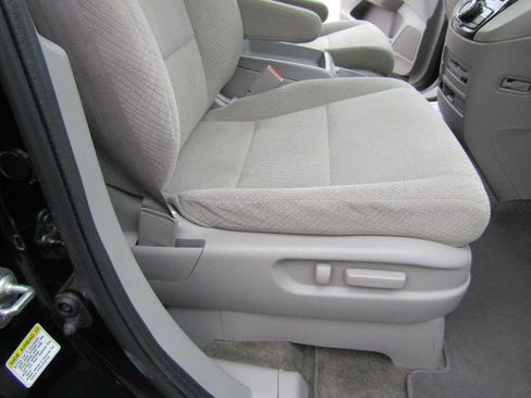 Used 2016 Honda Odyssey SE image 49