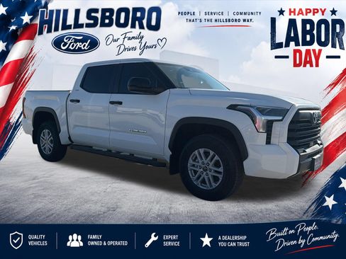 Used 2024 Toyota Tundra SR5 AWD/4WD image 3