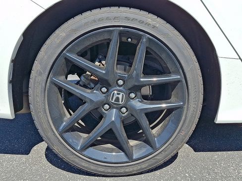 Used 2023 Honda Civic Sport image 11