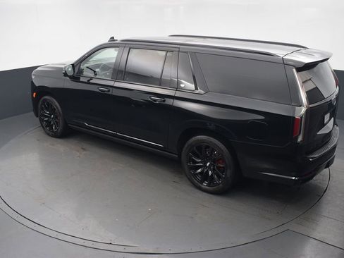 Certified 2023 Cadillac Escalade ESV Sport Platinum w/ LPO, ONYX Package image 46
