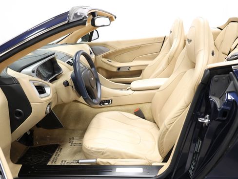 Used 2016 Aston Martin Vanquish Volante RWD image 14