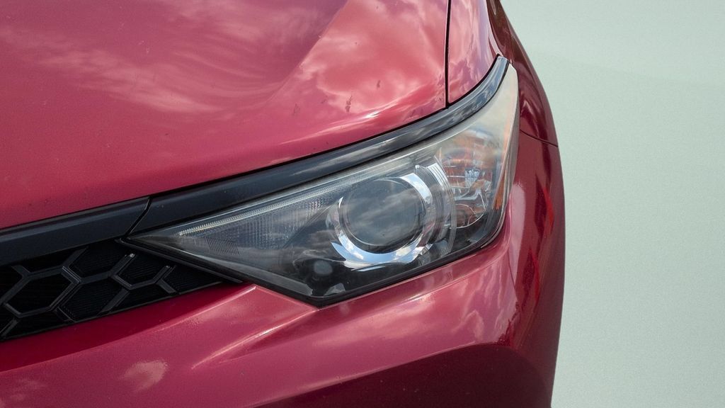 Used 2018 Toyota Corolla iM FWD image 23