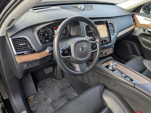 Used 2016 Volvo XC90 T8 Inscription AWD/4WD image 10