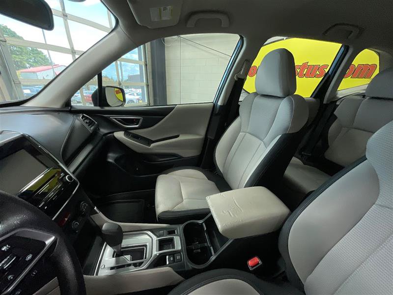 Used 2021 Subaru Forester AWD/4WD image 12