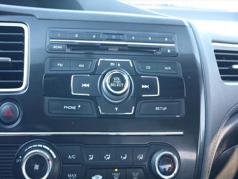 Used 2013 Honda Civic LX image 17