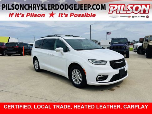 Used 2022 Chrysler Pacifica Touring-L FWD image 1