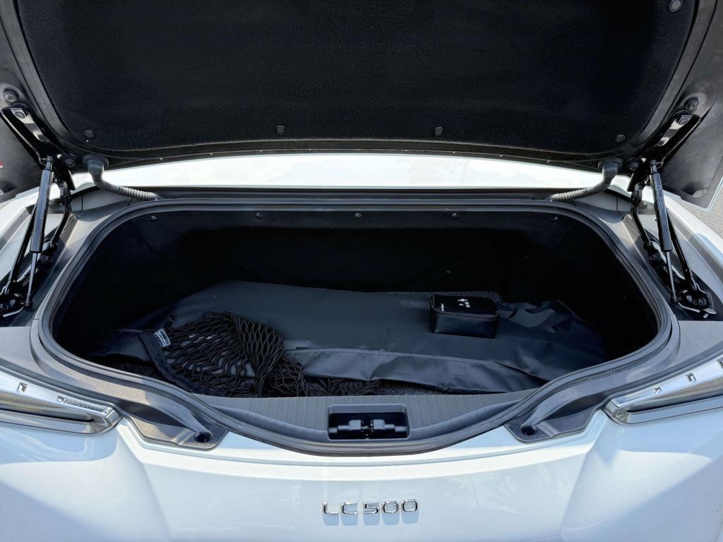 Used 2021 Lexus LC 500 Convertible w/ Touring Package RWD image 29